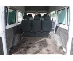 Ford Transit 2,2TDCi 6 míst L1H2 - 14