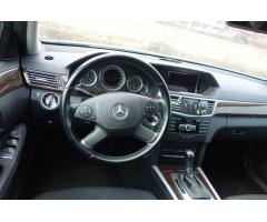 Mercedes-Benz Třídy E 1,8i BENZIN+CNG !!! - 15