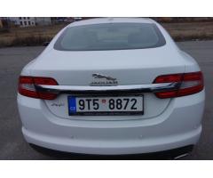 Jaguar XF 2,2D ČR ! - 17