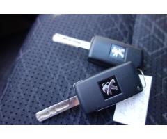 Peugeot 3008 1.6 e-HDI  AUTOMAT !!! - 28