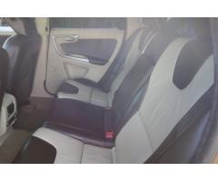 Volvo XC60 T6 Summum AWD ČR ! AUT.! - 29