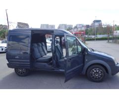 Ford Tourneo Connect 1,8TDCi ČR ! 2.MAJITEL !!! - 11