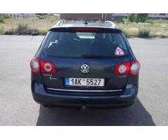 Volkswagen Passat variant 2.0 tdi highline dsg - 7