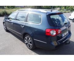 Volkswagen Passat variant 2.0 tdi highline dsg - 8