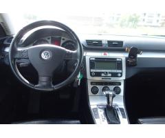 Volkswagen Passat variant 2.0 tdi highline dsg - 10