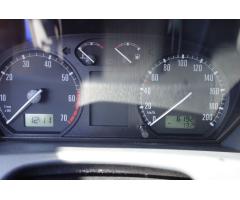Škoda Fabia 1.2 HTP I.maj ! Najeto 6200km! - 13