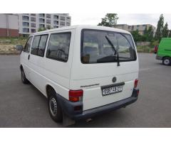 Volkswagen Transporter 2,5i 85kW 9míst !!ČR ! - 8