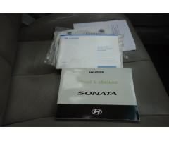 Hyundai Sonata 2.0 CRDi Automat ČR !! - 26