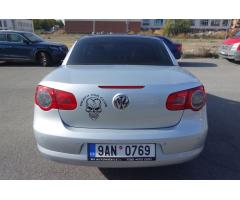 Volkswagen EOS 2.0 TDI Kůže! NAVI! - 18