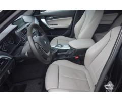 BMW Řada 1 2.0 118d Sport Line - 11