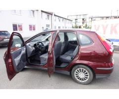 Nissan Almera Tino 1,8i  ČR !  2.MAJITEL !!! - 19