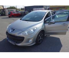 Peugeot 308 1,6i PĚKNÝ ! - 17