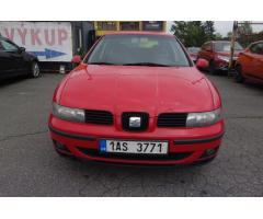 Seat Leon 1.4 16v ČR ! 2 x kola !! - 7