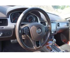 Volkswagen Touareg 3.0 TDI V6 176kW BMT Tiptronic - 25