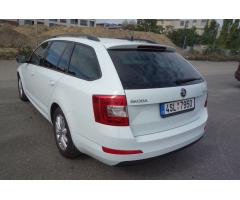 Škoda Octavia 2.0 TDI 110kW DSG Style Combi - 11