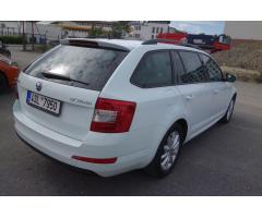 Škoda Octavia 2.0 TDI 110kW DSG Style Combi - 12