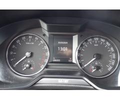 Škoda Octavia 2.0 TDI 110kW DSG Style Combi - 17