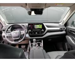 Toyota Highlander 2,5 Hybrid eCVT AWD Prestige Tech - 7