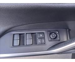 Toyota RAV4 Comfort Style AWD - 16