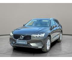 Volvo XC60 B5 AWD Momentum Pro 173 kW - 1