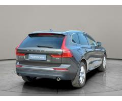 Volvo XC60 B5 AWD Momentum Pro 173 kW - 2