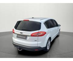 Ford S-MAX 2,0 TDCi PowerShift Titanium - 2