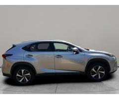 Lexus NX 300 h E-FOUR LUXURY LIMITED EDITIO - 3