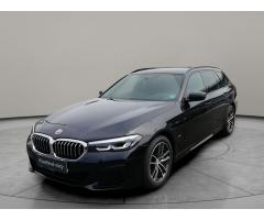 BMW Řada 5 Touring 530d xDrive M-paket 21 - 1