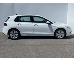 Volkswagen Golf 1,5 TSi 96 kW STYLE GT  8 - 3