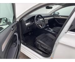 Volkswagen Passat Variant 1,5 TSi 110 kW 7DSG ELEGANCE  B8 FL - 6