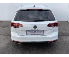 Volkswagen Passat Variant 1,5 TSi 110 kW 7DSG ELEGANCE  B8 FL - 8