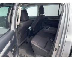 Toyota Hilux 2,8 D-4D Double Cab 4x4 Active  REZERVACE - 13