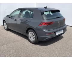 Volkswagen Golf 1,0 TSi 81 kW BASIC  8 - 9