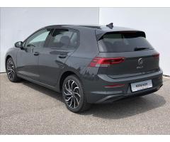 Volkswagen Golf 1,5 TSi 96kW LIFE  8 - 9