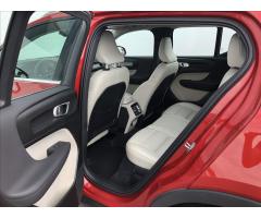 Volvo XC40 2,0 PLUS BRIGHT  B4 - 13