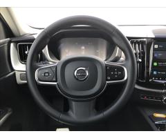 Volvo XC60 2,0 FWD BENZIN CORE  B4 - 16