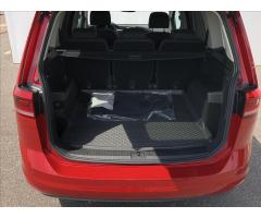 Volkswagen Touran 2,0 TDi 90 kW HIGHLINE - 11