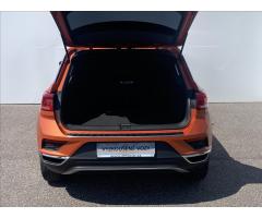 Volkswagen T-Roc 1,5 TSi 110kW DESIGN - 11