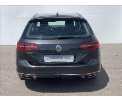 Volkswagen Passat Variant 1,5 TSi 110kW 7DSG R-LINE  B8 - 8