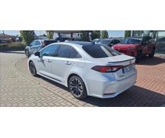 Toyota Corolla 1,8 Hybrid GR Sport e-CVT SDN - 7