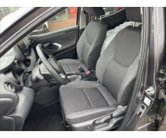 Toyota Yaris 1,5 Comfort Tech Style + PNEU - 9