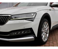 ŠKODA SUPERB COMBI 2.0TDI 140 LAURIN&K 4X4 DSG 7ST