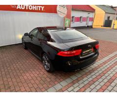 Jaguar XE 2.0D 132kW R-Sport Aut., TOP - 9