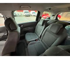 Peugeot 5008 1.6 HDi Active, ČR, Serviska - 12