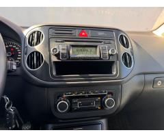 Volkswagen Golf Plus 1.4 TSi Trendline, ČR, AutoAC - 17