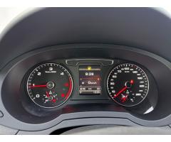 Audi Q3 2.0 TDi Quattro S tronic, Bose - 19