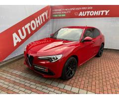 Alfa Romeo Stelvio 2.0 GME AWD Veloce, ČR, 1.Maj - 1