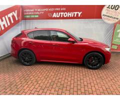 Alfa Romeo Stelvio 2.0 GME AWD Veloce, ČR, 1.Maj - 7