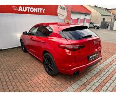 Alfa Romeo Stelvio 2.0 GME AWD Veloce, ČR, 1.Maj - 10