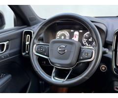 Volvo XC40 D3 Drive-E AWD Aut., ČR, 1.Maj - 21